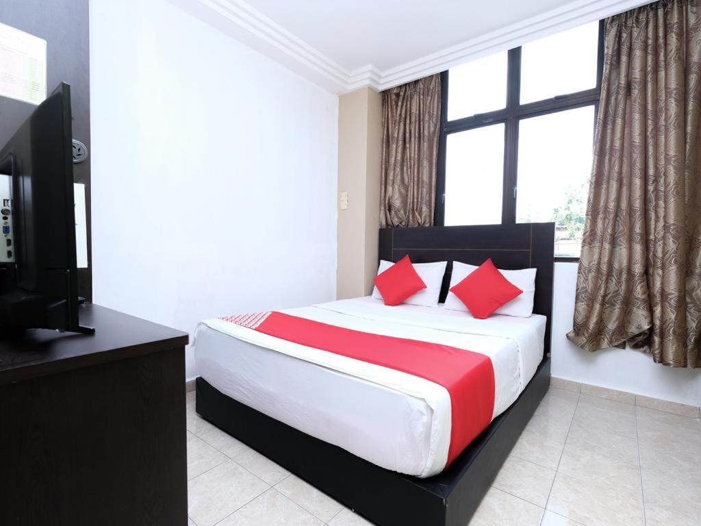 Mrj Hotel Wakaf Che Yeh 2 Kota Bharu Eksteriør billede